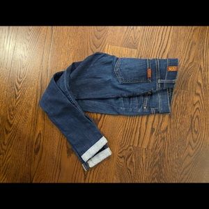7 jeans skinny crop and roll size 24